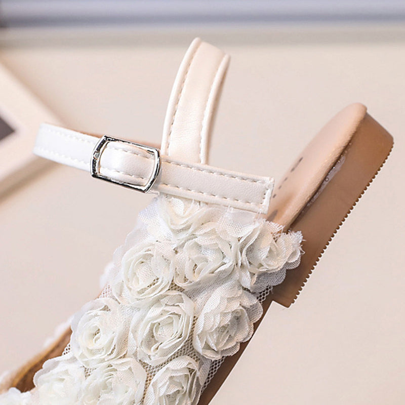 Kızlar Küçük Çiçek Prenses Ayakkabıları Sevimli Yaz Sandaletleri