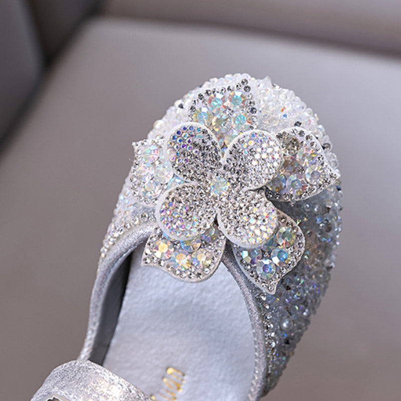 Kız Çocuk Çiçek Prenses Pırlanta Deri Ayakkabı