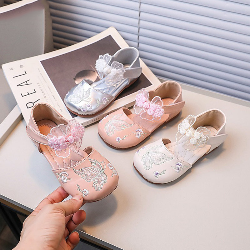 Kız Çocuk Yumuşak Taban Fiyonklu Prenses İşlemeli Sandalet