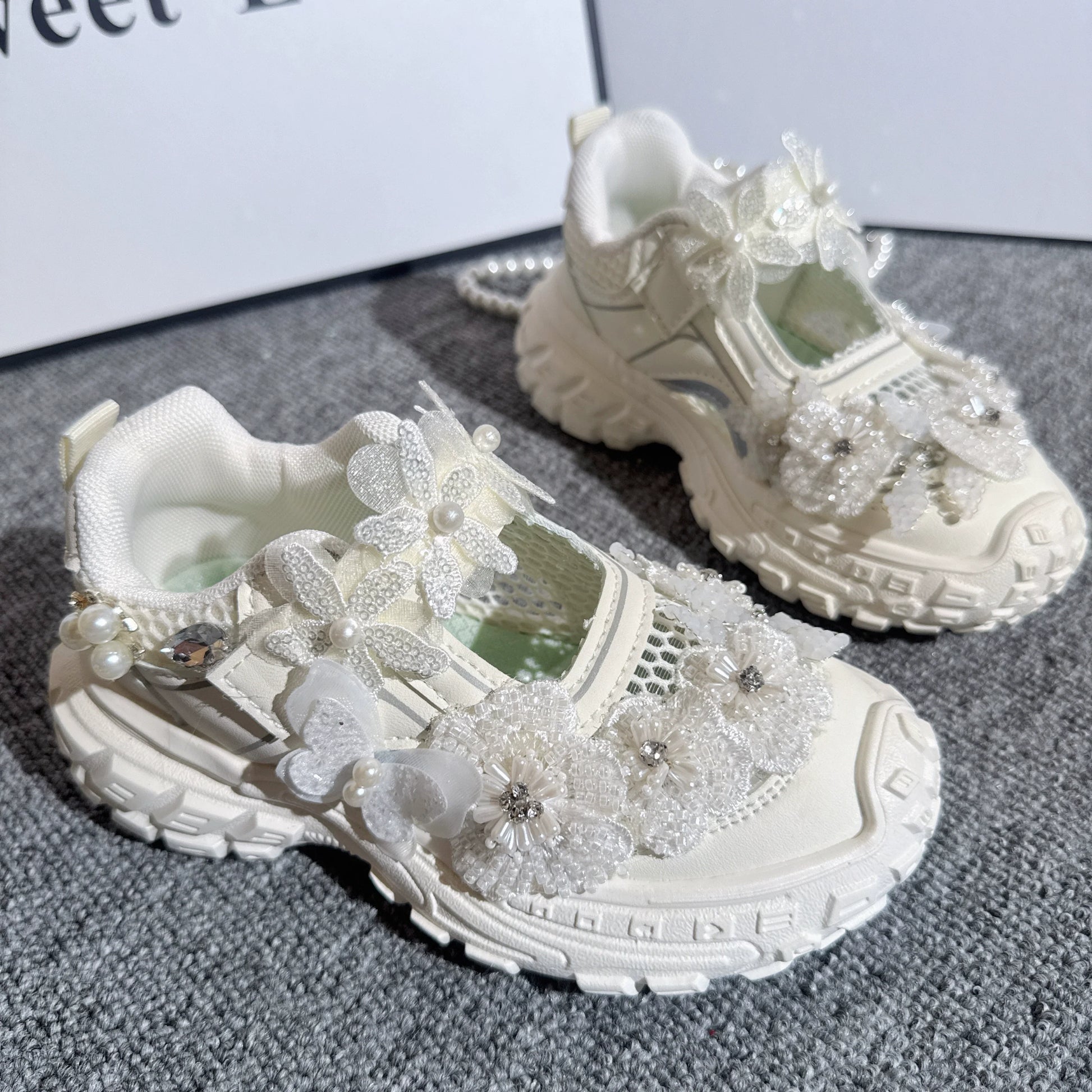 Kız Bebek Yazlık Spor Ayakkabı Çiçek Prenses Sandalet